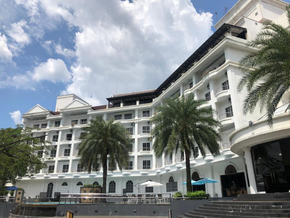 Flamingo Hotel By The Lake, Kuala Lumpur Ampang  Zewnętrze zdjęcie